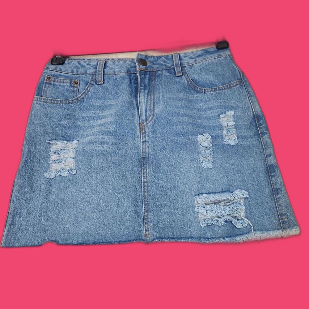 Vertiche Women's Distressed Jean Skirt Size 6